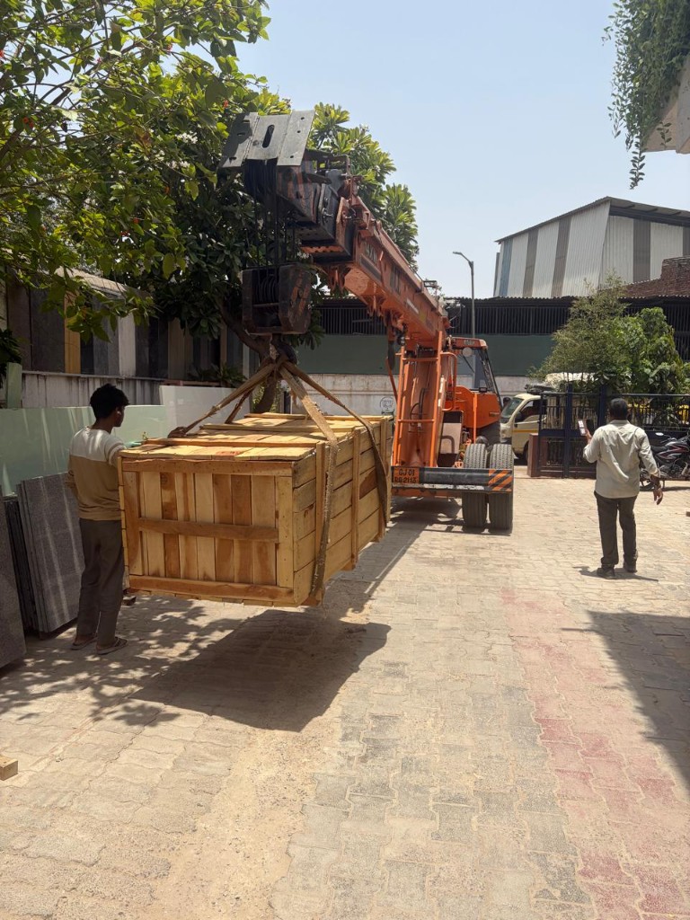 Safe stone delivery with crane service